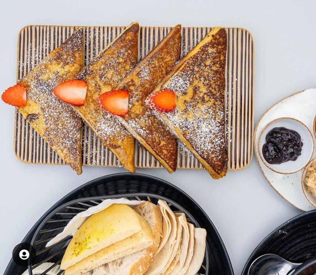 Mina Hotel And Residences By The Torch Doha Ngoại thất bức ảnh French toast